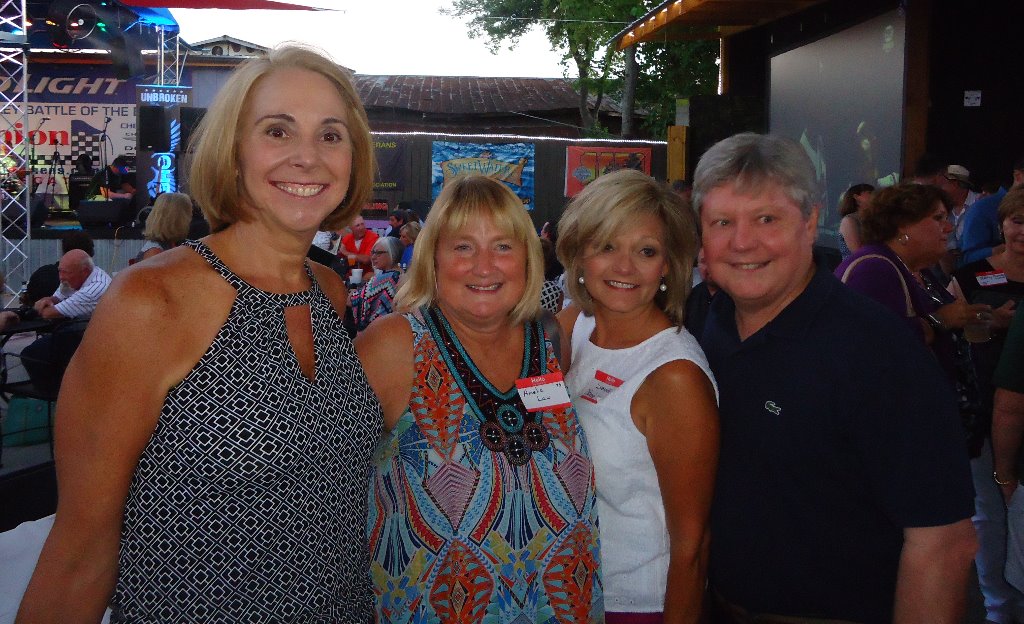 2015 40th Reunion - Mary Hudgins Steer, Amelia Brakefield Law, Suzanne OBrien Windsor, Paul Carter